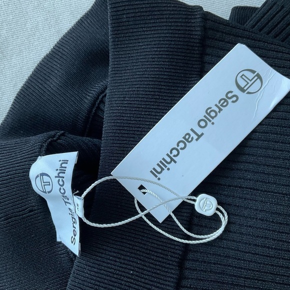 Sergio Tacchini Magreta Biker Shorts NWT - Size XS - Black Beauty Ribbed Viscose - Picture 4 of 6